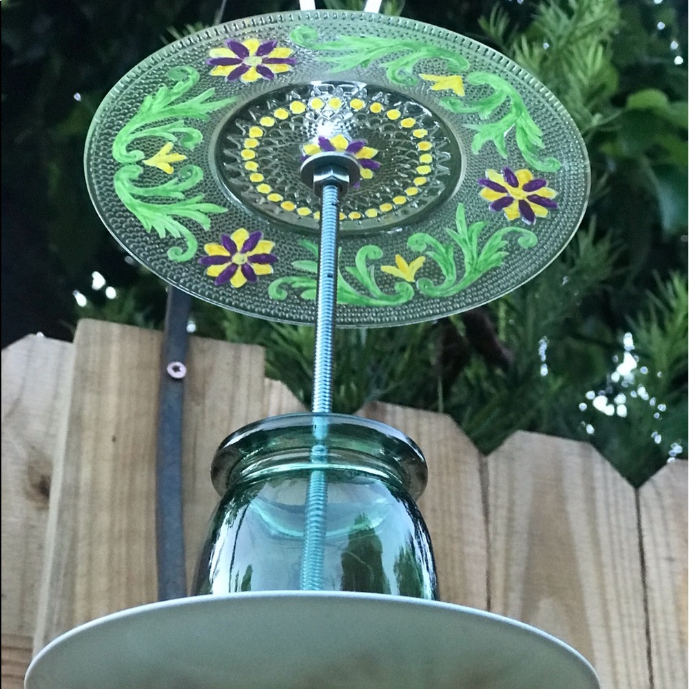 Bird Feeder vintage glassware - Picture 2 of 4